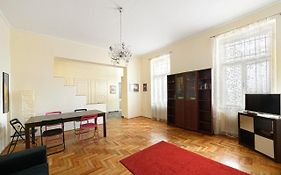 Alessia Apartment City Center